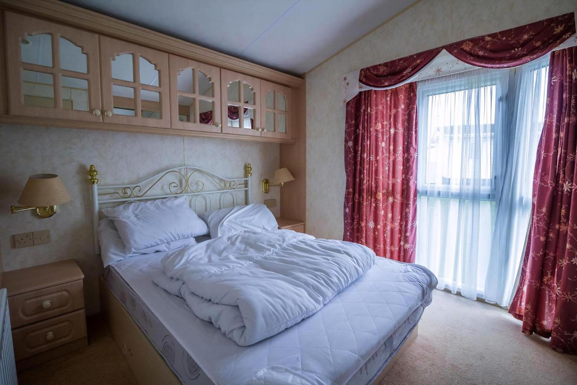 Hotel Brilliant Caravan For Hire At Manor Park In Hunstanton Norfolk Ref 23176K Exteriér fotografie