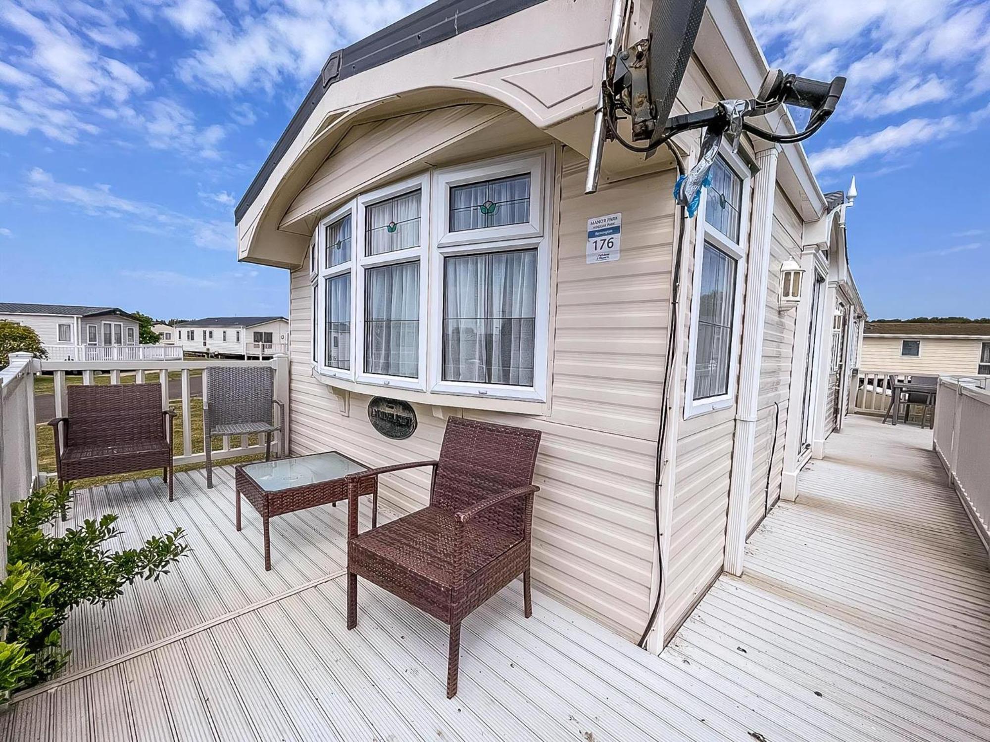 Hotel Brilliant Caravan For Hire At Manor Park In Hunstanton Norfolk Ref 23176K Exteriér fotografie